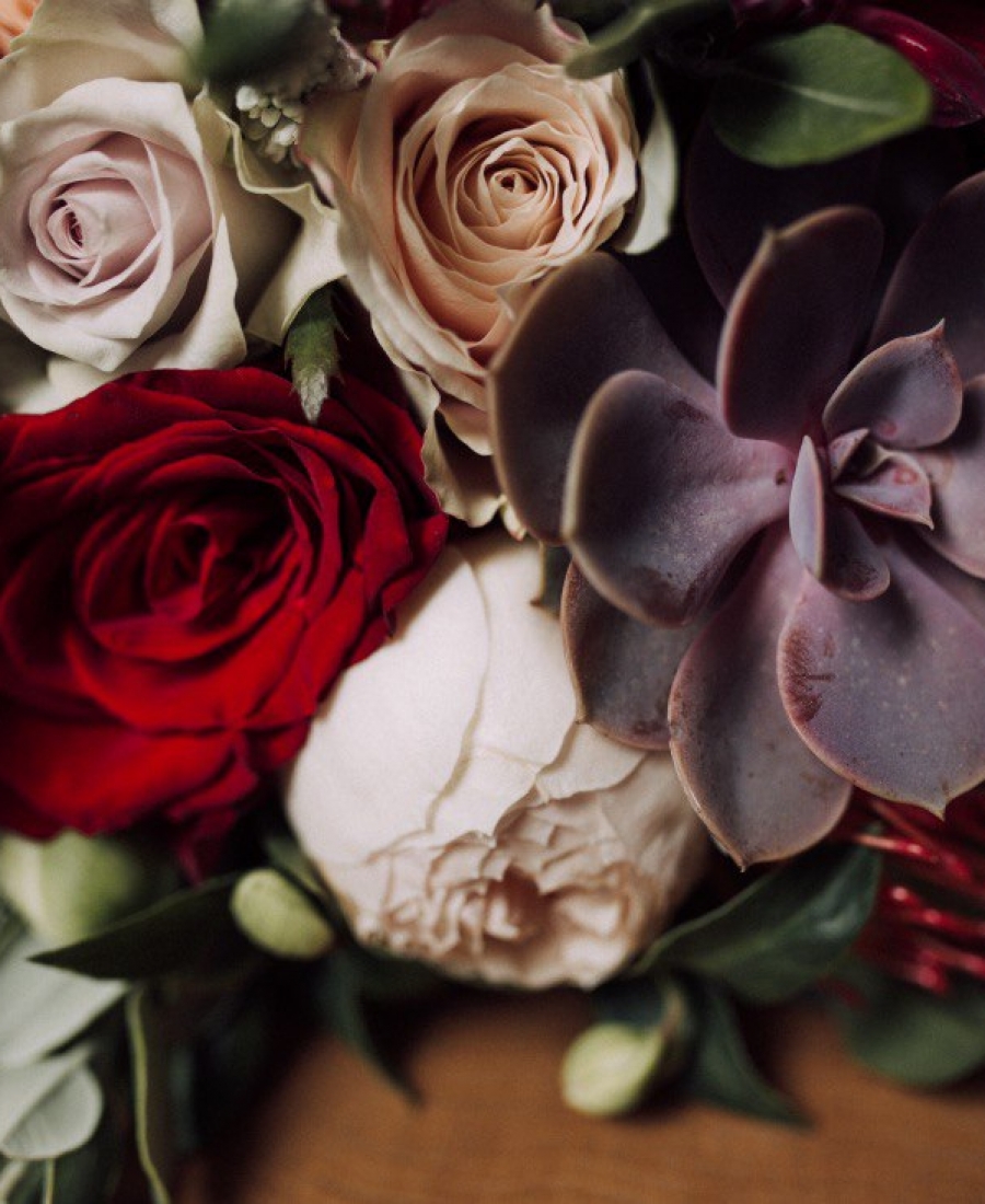 Bridal bouquet LOV 11
